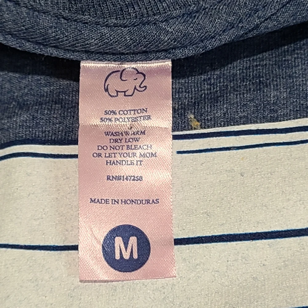 Simply Faithful Coffee and Jesus T shirt size M - Picture 4 of 5